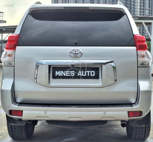 Toyota LANDCRUISER PRADO TZG 3.0 7 Seater SUV - 4