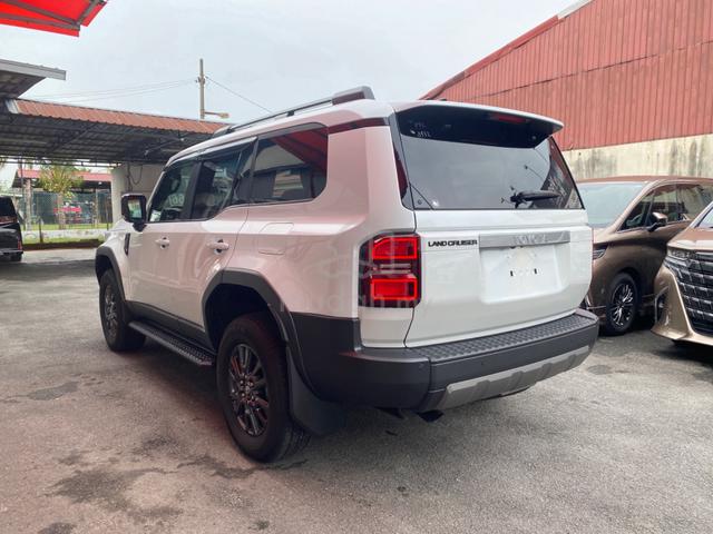 2025 Toyota LANDCRUISER 2.7 250 VX (A) - 5