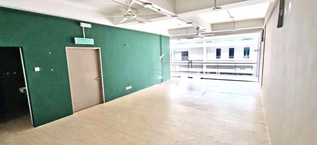 Southkey Lakefront Office 1st Floor For Rent 1