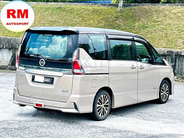 Nissan SERENA 2.0L LEATHER SEAT/ROOF MONITOR 2019 - 2