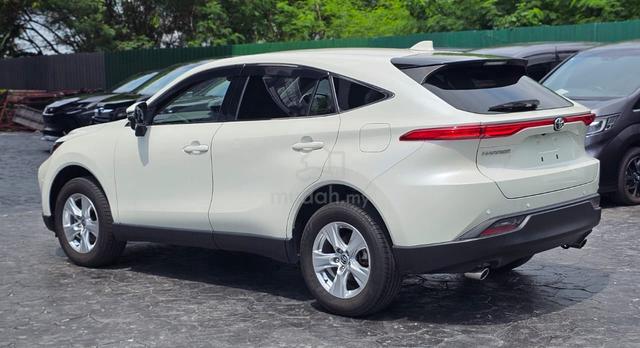 2023 Toyota HARRIER 2.0 S (A) BEST DEAL - 3