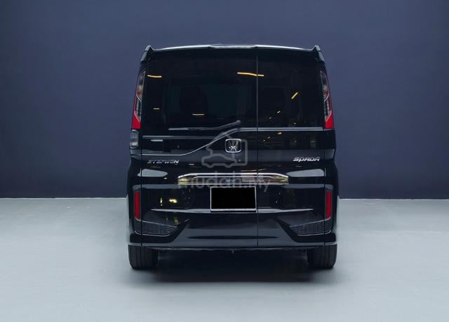 2018 Honda STEPWAGON 1.5 SPADA (A) - 4