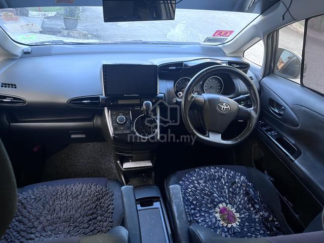 2013 Toyota WISH 1.8 X FACELIFT (A) - 4