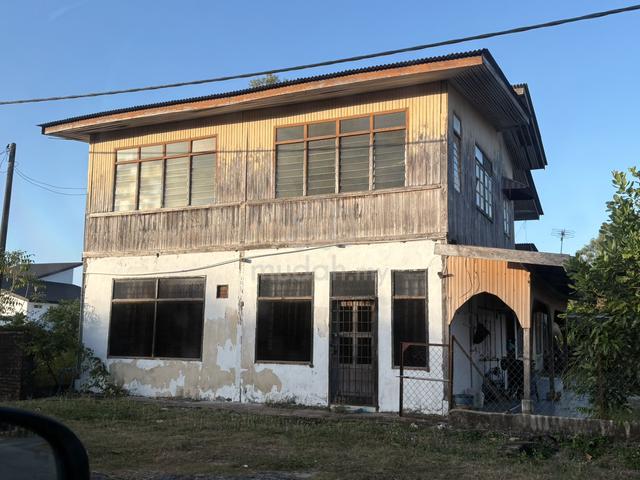 Rumah Kampung 1