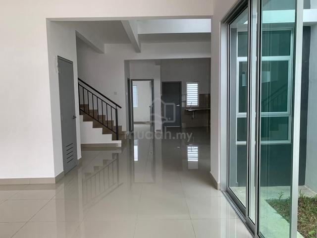 Double Storey House Ayera Residence Kota Puteri G&G Near Permas Jaya 1