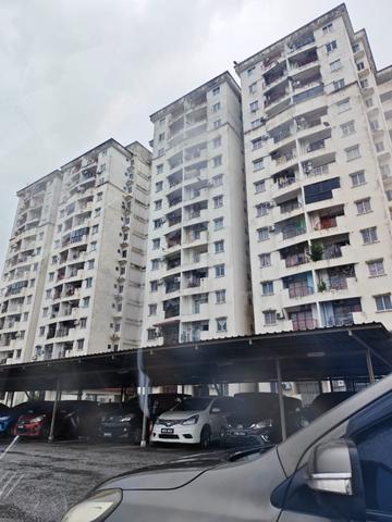 Pandan Court 1