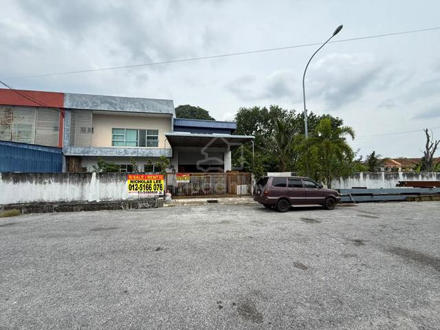 Ipoh Bercham 1.5 Storey SEMID Corner Factory For Rent 1