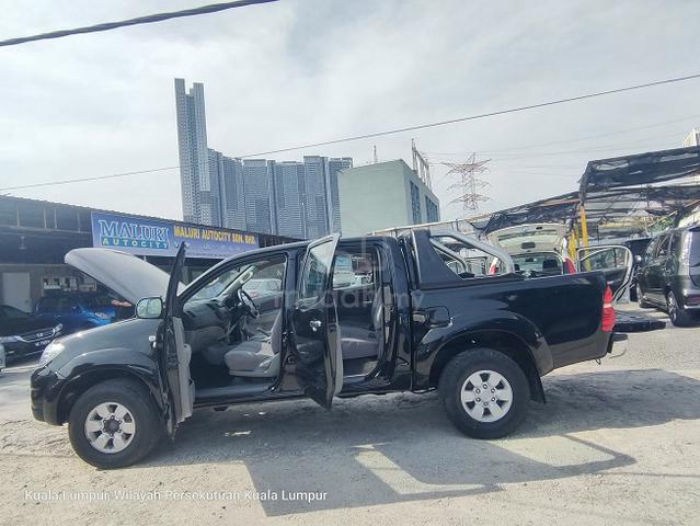 2006 HILUX 2.5 G DUAL CAB (A) 4x4 Diesel Turbo - 5