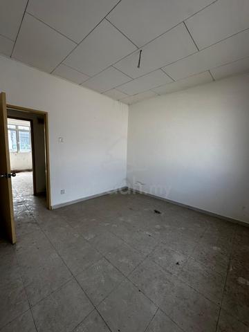Double Storey Pulai Jaya 20mins to Tuas Checkpoint Full Loan 4