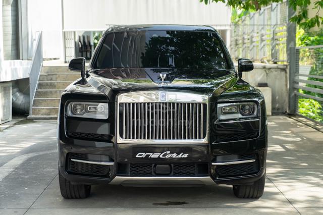 Rolls Royce Cullinan 2019 Four Seater - 4