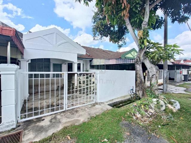Taman Seri Cempaka Peringgit Melaka teres setingkat untuk dijual 1