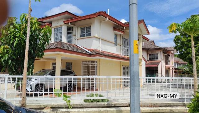 Bandar Botanic Bungor 2 Storey Corner 49x75 Partial Furnished For Rent 1