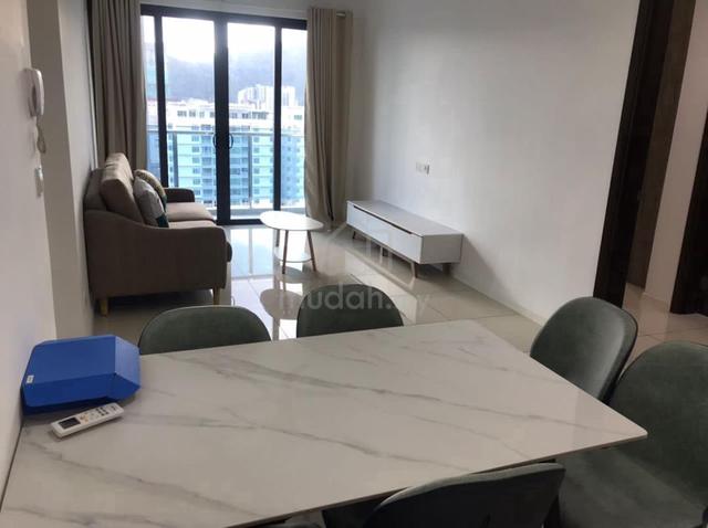 Queens Residences Q1 @ Queens Waterfront 1