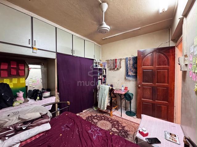 Tmn nusantara jln nusaria 1 medium cost 2sty fully extend reno 5rooms 1