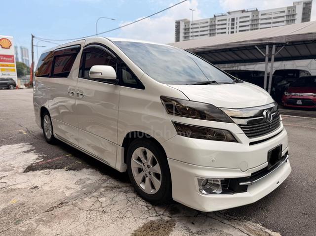 2013 Toyota VELLFIRE 3.5 V L Premium FACELIFT (A) - 1