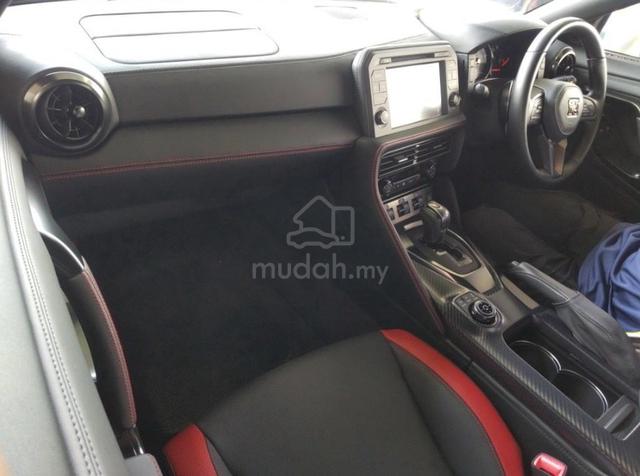 2,000KM UNREG 2024 Nissan GT-R R35 3.8 BLACK EDT - 5
