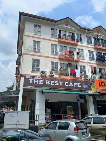 Park Avenue (Tampoi Indah) 1