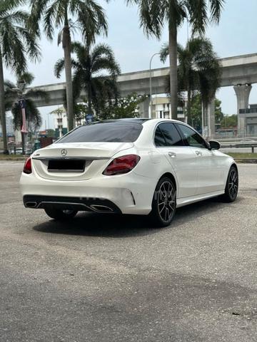 2018 Mercedes Benz C300 2.0 AMG LINE (CKD) - 3