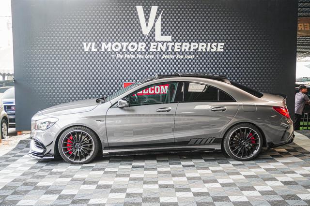 2017 Mercedes Benz CLA45 4MATIC FEXHUAST ALCANTARA - 3