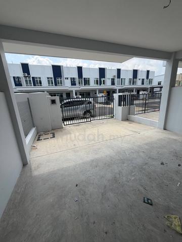 Dato Onn Perjiranan Double Storey Anytime Can View 1