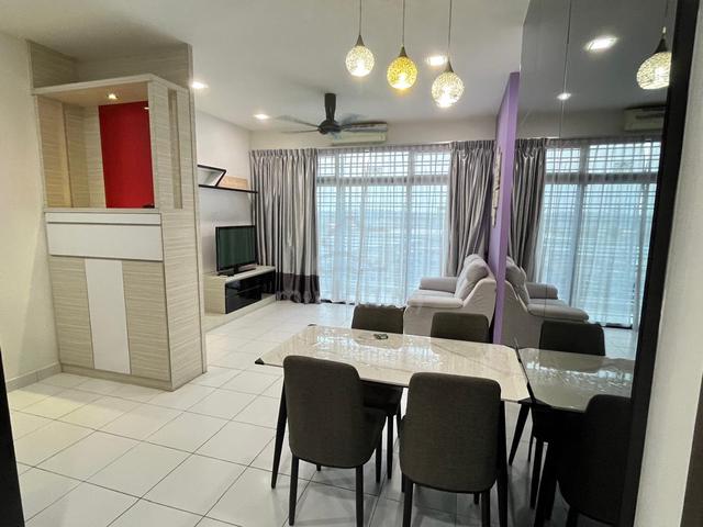 Seri Austin Residence Luxury Apartment 1