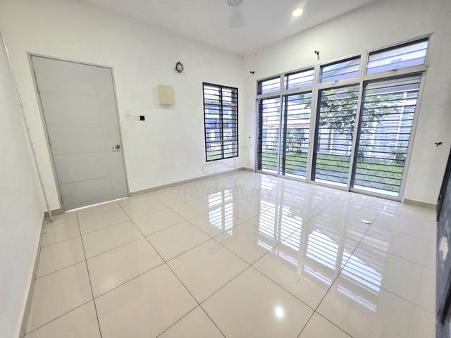 (BIG LAND SIZE) 1 Storey Semi D Taman Bentara, Telok Panglima Garang 1