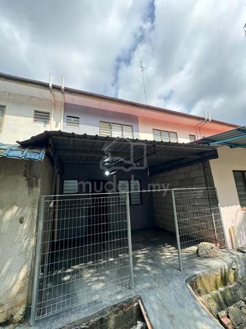 TAMAN DESA Muar | Renovated 3R2B | Parit Jawa | Bumi 1