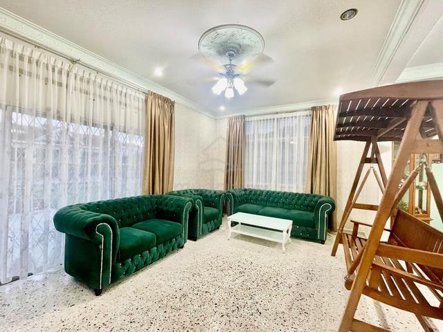 Banglo Corner Lot Kubang Buaya, Cantik, Privacy Tanah Luas ! 5