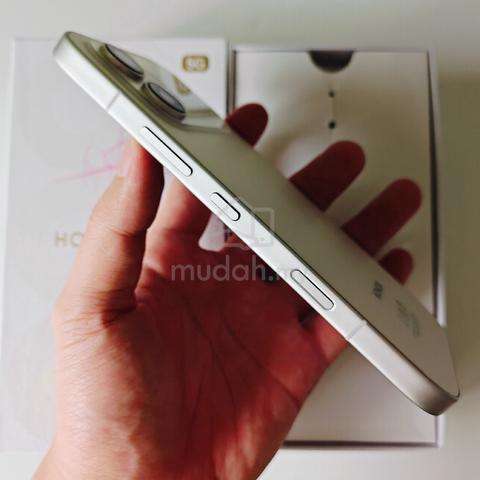 Honor 600 5G 12/512GB Full Set Golden White LIKE N - photo 4 of 6