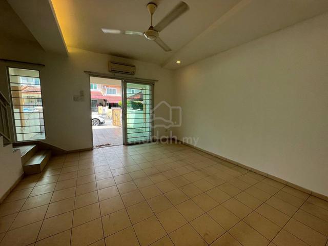 Botani Double Storey partially furnished air cond 1