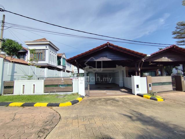 Evergreen Height Batu Pahat 2-Storey Semi Detached Freehold For Sale 1