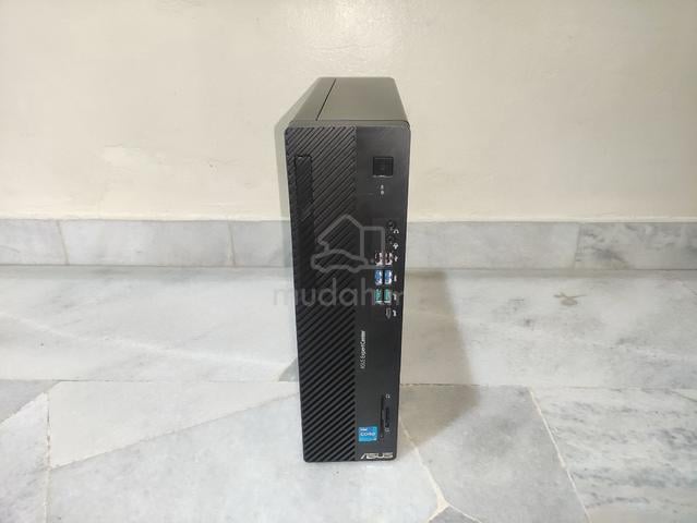 ASUS ExpertCenter D700SC- i5-11500 8GB RAM 480GB S - photo 2 of 6