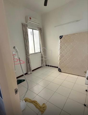 ground floor bedroom with separate individual toilet 1