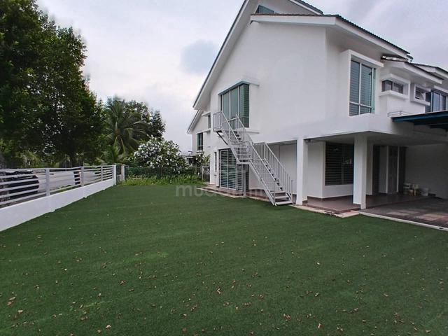 Bandar Bukit Raja Klang 2 Storey Croner Lot 50'x65' 1