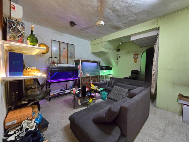 Taman Klang Utama Double Storey House for SALE, Below Market Prices 1