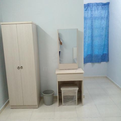 bilik sewa perempuan manjung point 3 2