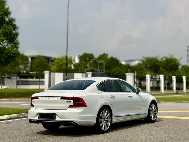 -2017/18- Volvo S90 2.0 T8 INSCRIPTION PLUS - 3