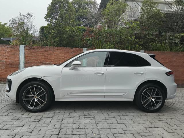 2023 Porsche MACAN 2.0 NFL Full Specs (A) - 3