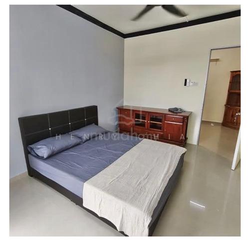 Puncak Banyan 1