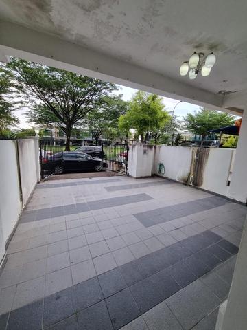 Taman Mount Austin Residence  Terrace House 1