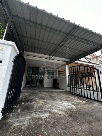 Taman Sri Kluang | Double Storey House | Full Furnished 1
