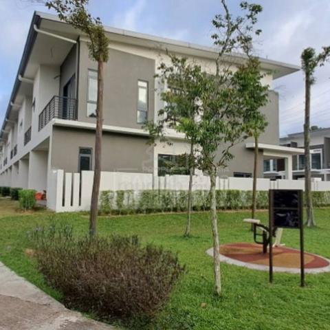 One Park Semenyih End Lot Terrace for auction! 1