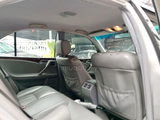 Mercedes Benz E-CLASS 2.4 240 150km low mileage be - 4