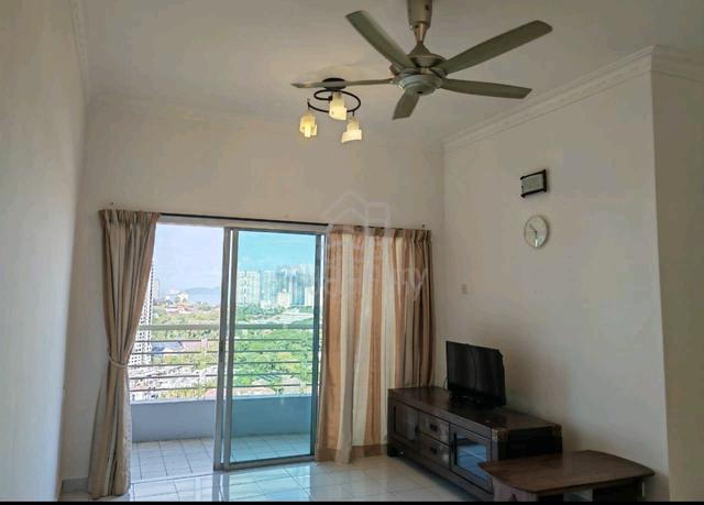 University Place (Plaza Ivory) 1