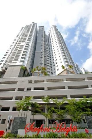 Symphony Heights (Simfoni Heights) 1