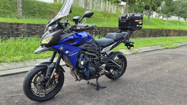Carousel Image