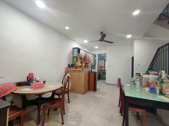 Taman Daya Double Storey Terrace (Gated Guarded) 1