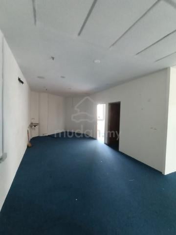 Krystal Point Office Lot (700sf) Facing mainroad @ Bayan Baru Gelugor 1