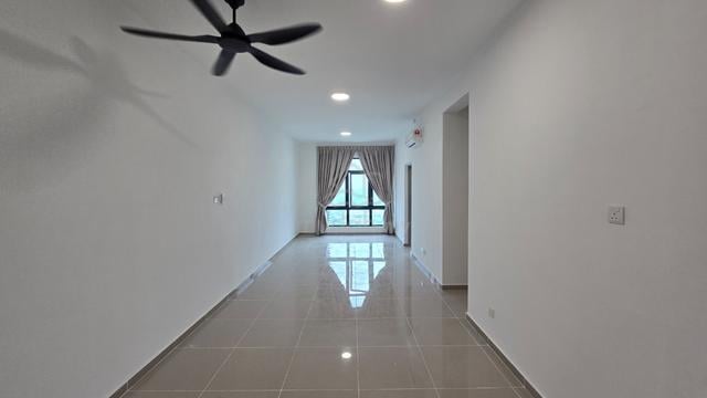The Louvre @ Country Heights 1