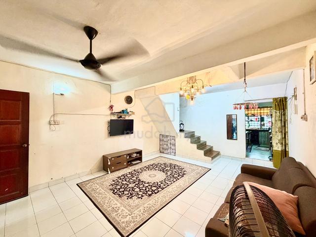 (NICE HOUSE) Jalan Harmoni, Taman Desa Harmoni double storey for sale! 1